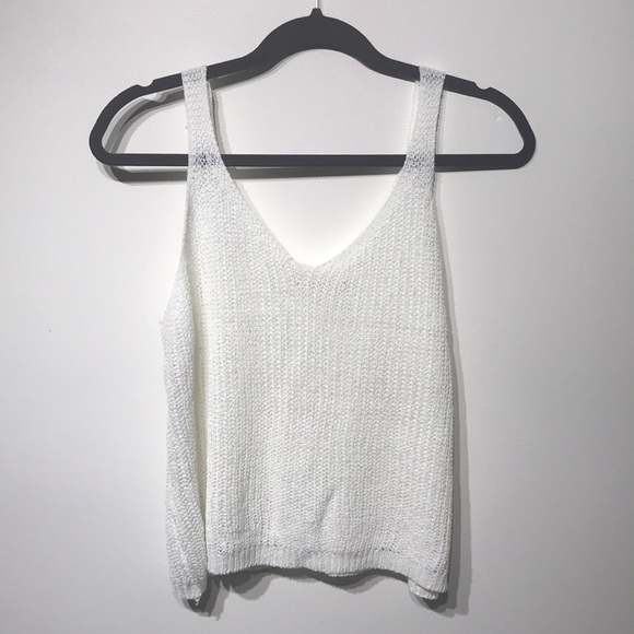 Dreamers Tops - Sale 💜 White knit tank top